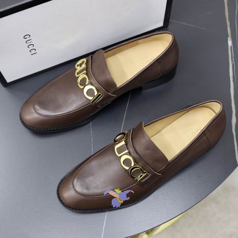 Gucci Men's Shoes 676